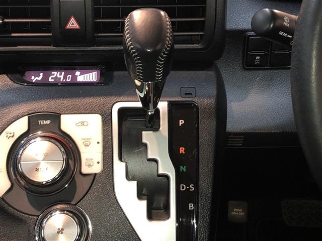 シエンタ Ｇ　クエロ　衝突被害軽減ブレーキ　両側パワースライドドア　ＬＥＤヘッドランプ　４ＷＤ　寒冷地仕様　ナビ＆ＴＶ　バックカメラ　メモリーナビ　盗難防止装置　キーレス　オートエアコン　３列シート　ＡＢＳ　横滑り防止機能（20枚目）