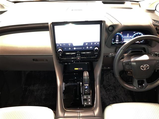 アルファードハイブリッド エグゼクティブラウンジ 本革 寒冷地仕様 フルセグTV アルミホイール パノラミックルーフ 100V電源 LEDヘッドライト 4WD スマートキー DVDプレーヤー パワーシート ETC エアコン メモリーナビ 3列シート(2枚目)