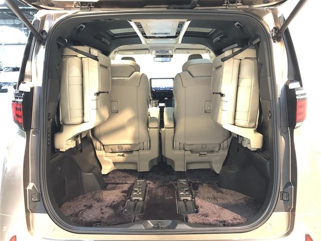 アルファードハイブリッド エグゼクティブラウンジ 本革 寒冷地仕様 フルセグTV アルミホイール パノラミックルーフ 100V電源 LEDヘッドライト 4WD スマートキー DVDプレーヤー パワーシート ETC エアコン メモリーナビ 3列シート(33枚目)