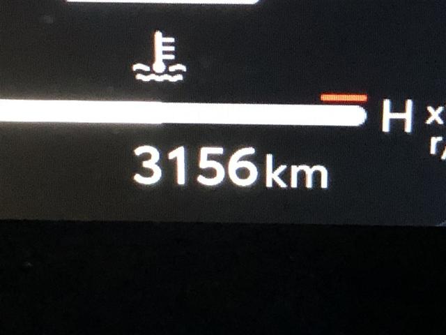 アルファードハイブリッド エグゼクティブラウンジ 本革 寒冷地仕様 フルセグTV アルミホイール パノラミックルーフ 100V電源 LEDヘッドライト 4WD スマートキー DVDプレーヤー パワーシート ETC エアコン メモリーナビ 3列シート(37枚目)