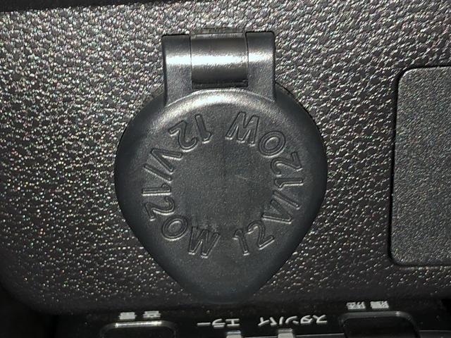 ピクシスエポック Ｘ　ＳＡＩＩＩ　誤発進抑制機能　横滑防止装置　キーレスエントリー　ＬＥＤヘッドライト　ＥＴＣ　アイドリングストップ　４ＷＤ　ナビ　バックカメラ　ＡＢＳ　エアコン　Ｗエアバック　メモリーナビ（25枚目）