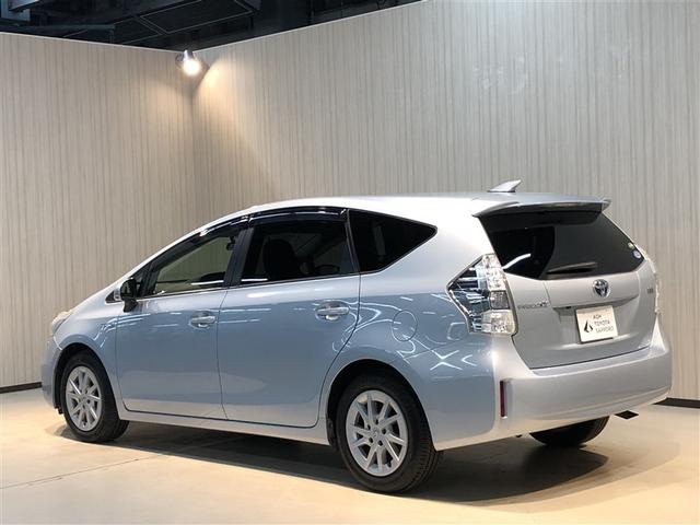 低燃費で環境にもやさしいハイブリッド車です。トヨタ専用診断機器でハイブリッドシステムを綿密に点検してあります！