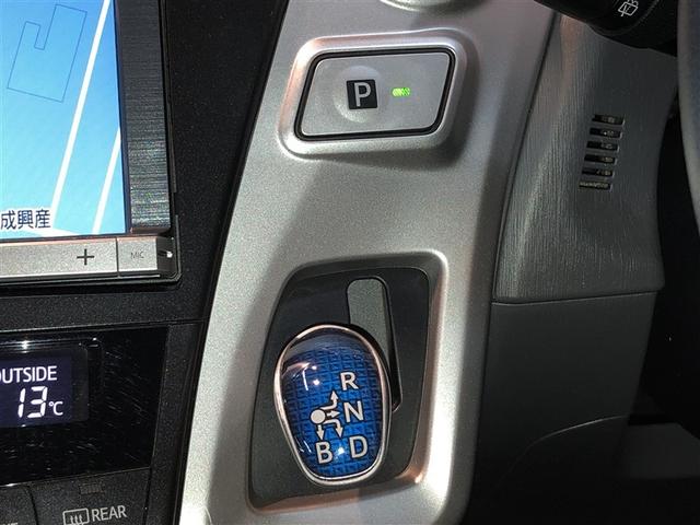 エンジン、モーターの切り替えなどは、すべて全自動。普通のクルマと同じようにお乗りいただけます！