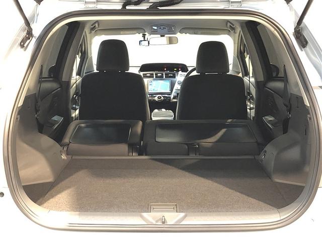 大きなものや長さのある荷物もしっかりと積み込めます。