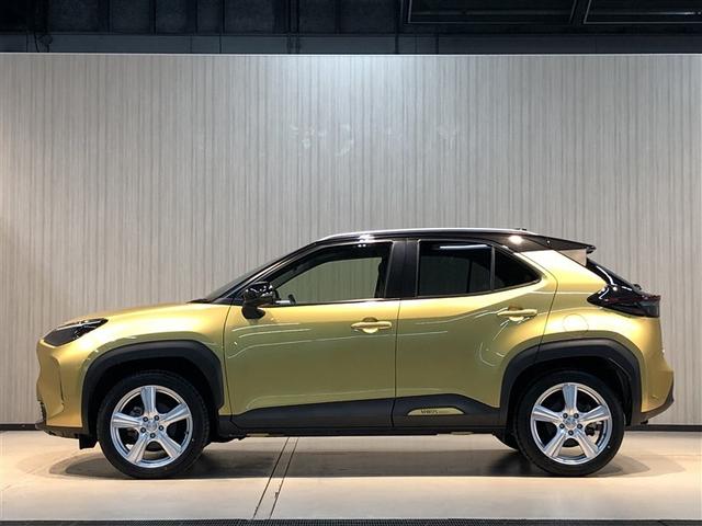 ヤリスクロス Z 寒冷地 VSC オートエアコン バックガイドモニター 盗難防止装置 メモリーナビ AWD ETC車載器 ミュージックプレイヤー接続可 キーレス アルミホイール LEDヘッドランプ エアバッグ ABS(7枚目)