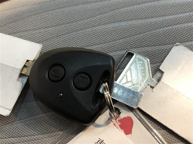 ピクシスエポック Ｘ　ＳＡＩＩＩ　誤発進抑制機能　横滑防止装置　キーレスエントリー　ＬＥＤヘッドライト　ＥＴＣ　アイドリングストップ　４ＷＤ　ナビ　バックカメラ　ＡＢＳ　エアコン　Ｗエアバック　メモリーナビ（17枚目）