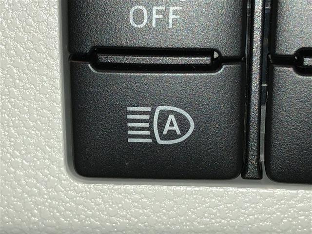 ピクシスエポック Ｘ　ＳＡＩＩＩ　誤発進抑制機能　横滑防止装置　キーレスエントリー　ＬＥＤヘッドライト　ＥＴＣ　アイドリングストップ　４ＷＤ　ナビ　バックカメラ　ＡＢＳ　エアコン　Ｗエアバック　メモリーナビ（23枚目）