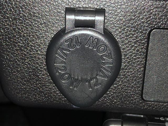 ピクシスエポック Ｘ　ＳＡＩＩＩ　誤発進抑制機能　横滑防止装置　キーレスエントリー　ＬＥＤヘッドライト　ＥＴＣ　アイドリングストップ　４ＷＤ　ナビ　バックカメラ　ＡＢＳ　エアコン　Ｗエアバック　メモリーナビ（26枚目）