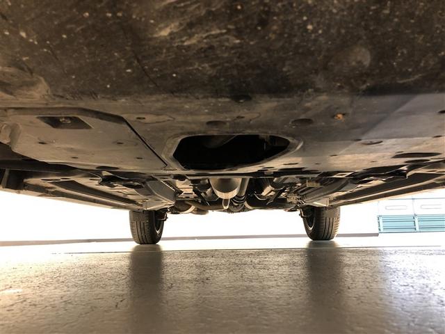 ライズ Ｚ　Ｂカメ　アイドリングＳＴＯＰ　イモビライザー　横滑り防止機能　ＬＥＤヘッドライト　寒冷地仕様　オートクルーズコントロール　アルミホイール　エアバッグ　スマートキ　４ＷＤ車　パワーウィンドウ　ＡＢＳ（9枚目）