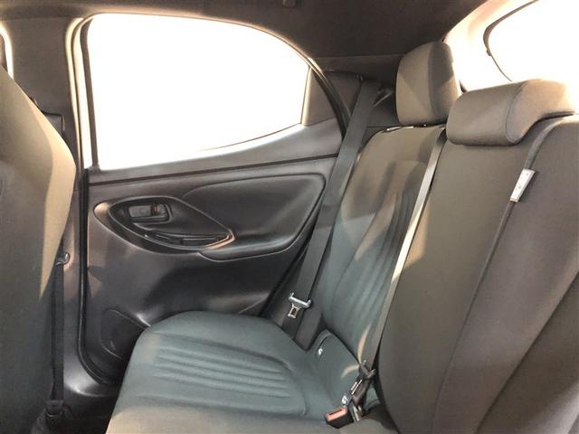 ヤリス ハイブリッドX サイドエアバッグ 盗難防止 VSC クルコン 4WD アイドリングストップ ETC スマートキー 寒冷地仕様 ナビ オートエアコン ミュージックプレイヤー接続可 メモリーナビ キーレス エアバッグ(11枚目)