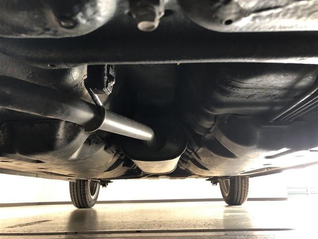 ピクシスエポック L SA エコアイドル 横滑防止 パワステ AUX端子 ABS キーレスエントリー マニュアルエアコン パワーウィンドウ 助手席エアバック 衝突軽減 運転席エアバック(8枚目)