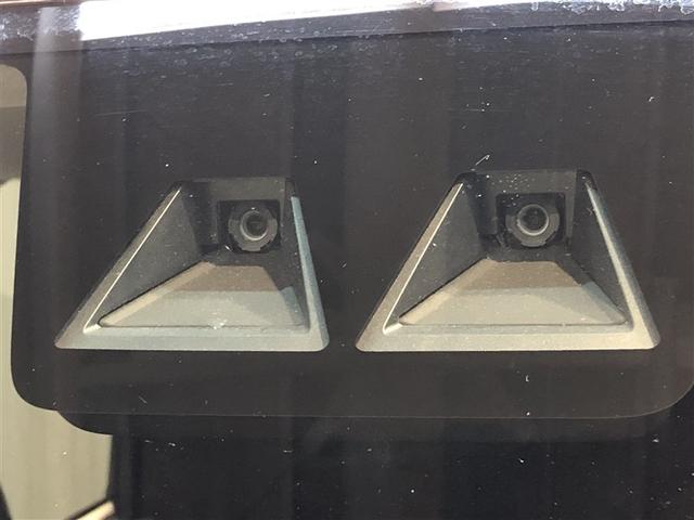 ルーミー Ｘ　パワーウインドウ　ナビ＆ＴＶ　Ｂカメラ　衝突軽減装置　キーレスエントリー　ＶＳＣ　スマートストップ　４ＷＤ車　スマートキー　ワンセグＴＶ　パワーステアリング　寒冷地　エアコン　盗難防止システム　ＡＵＸ（4枚目）