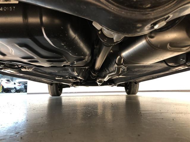 ワゴンＲスマイル ハイブリッドＸ　クルコン　横滑り防止　サイドエアバッグ　バックカメラ　セキュリティーアラーム　スマートキー　フルオートエアコン　フルタイム４ＷＤ　キーレスエントリー　Ａストップ　ナビ＆ＴＶ　ベンチシート　メモリーナビ（10枚目）