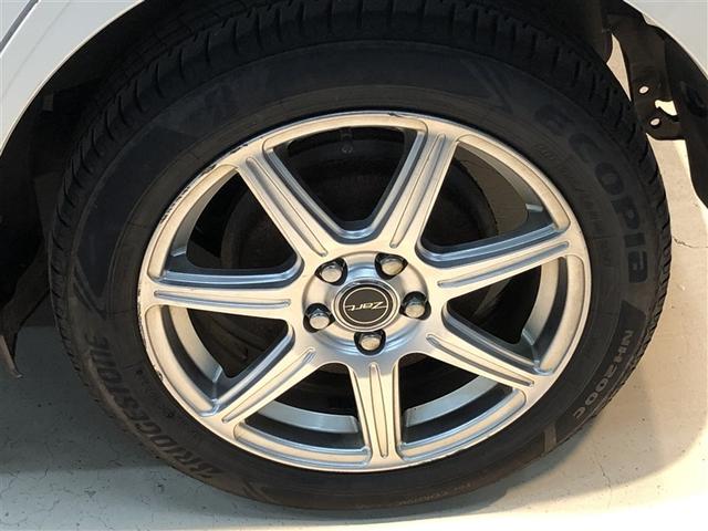 �����A���~�z�C�[���̓f�U�C�����ǂ����x�͍��߁B���s���萫���ƂĂ�������ł��B