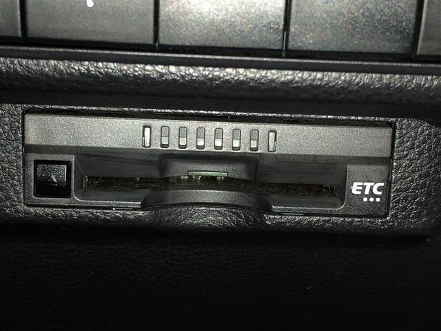 カローラスポーツ Ｇ　Ｘ　ドラレコ　アイドリングストップ　ナビ　ＬＥＤヘッドランプ　バックカメラ　衝突被害軽減システム　４ＷＤ　メモリーナビ　ミュージックプレイヤー接続可　ＥＴＣ　スマートキー　オートクルーズコントロール（22枚目）