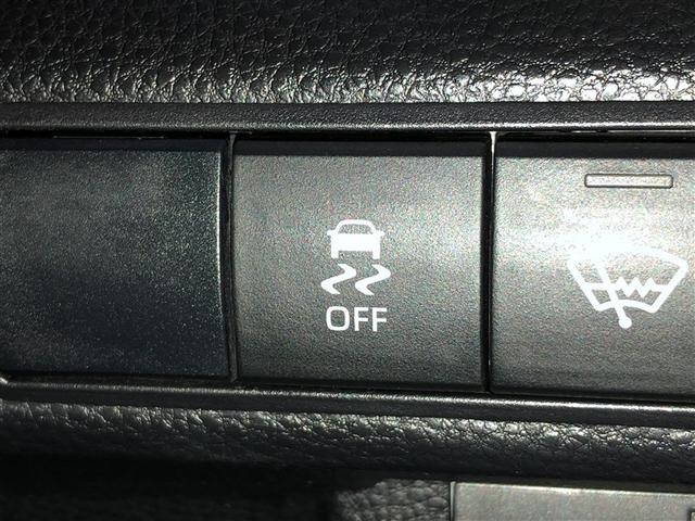 カローラスポーツ Ｇ　Ｘ　ドラレコ　アイドリングストップ　ナビ　ＬＥＤヘッドランプ　バックカメラ　衝突被害軽減システム　４ＷＤ　メモリーナビ　ミュージックプレイヤー接続可　ＥＴＣ　スマートキー　オートクルーズコントロール（26枚目）