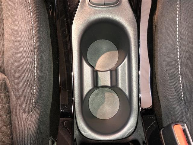 カローラスポーツ Ｇ　Ｘ　ドラレコ　アイドリングストップ　ナビ　ＬＥＤヘッドランプ　バックカメラ　衝突被害軽減システム　４ＷＤ　メモリーナビ　ミュージックプレイヤー接続可　ＥＴＣ　スマートキー　オートクルーズコントロール（32枚目）