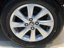 純正アルミホイールはデザインも良く精度は高め。走行安定性がとてもいいんです。