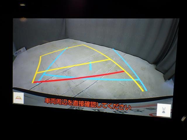 カローラクロス ハイブリッド　Ｚ　４ＷＤ　バックカメラ　衝突被害軽減システム　ＥＴＣ　ＬＥＤヘッドランプ（11枚目）