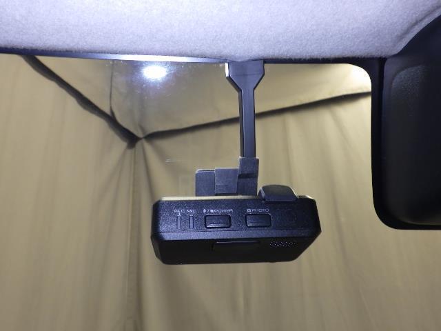 タント カスタムＸ　ＳＡＩＩＩ　４ＷＤ　フルセグ　メモリーナビ　バックカメラ　衝突被害軽減システム　ＥＴＣ　ドラレコ　両側電動スライド　ＬＥＤヘッドランプ（16枚目）