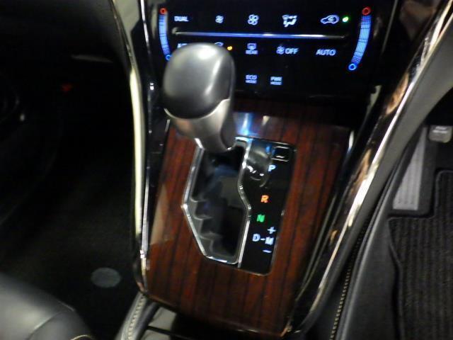 ハリアー プレミアム　４ＷＤ　フルセグ　メモリーナビ　バックカメラ　衝突被害軽減システム　ＥＴＣ　ドラレコ　アイドリングストップ（14枚目）