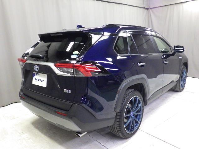 ＲＡＶ４ ハイブリッドＧ　４ＷＤ　フルセグ　メモリーナビ　バックカメラ　衝突被害軽減システム　ＥＴＣ　ＬＥＤヘッドランプ（4枚目）