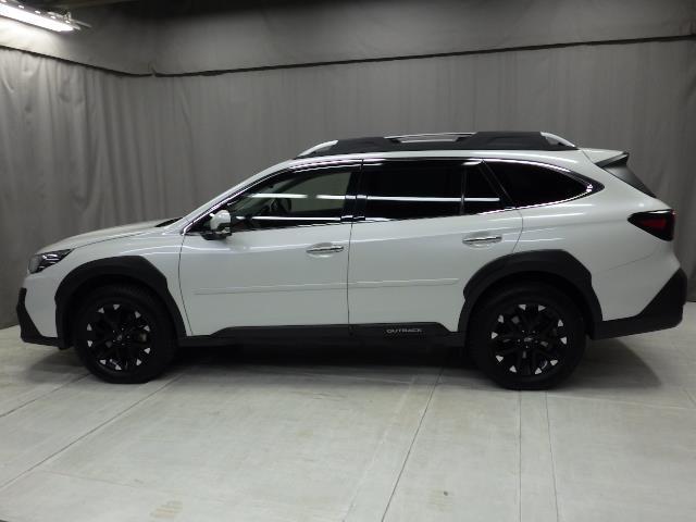 レガシィアウトバック リミテッドＥＸ　革シート　４ＷＤ　フルセグ　メモリーナビ　ミュージックプレイヤー接続可　バックカメラ　衝突被害軽減システム　ＥＴＣ　ドラレコ　ＬＥＤヘッドランプ（2枚目）