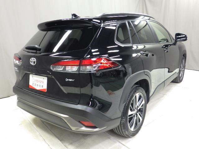 カローラクロス ハイブリッド　Ｚ　４ＷＤ　フルセグ　バックカメラ　衝突被害軽減システム　ＥＴＣ　ＬＥＤヘッドランプ（4枚目）