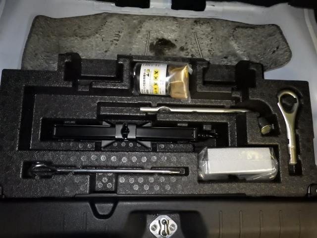 タント カスタムＲＳセレクション　４ＷＤ　フルセグ　メモリーナビ　バックカメラ　衝突被害軽減システム　ＥＴＣ　ドラレコ　両側電動スライド　ＬＥＤヘッドランプ　アイドリングストップ（28枚目）