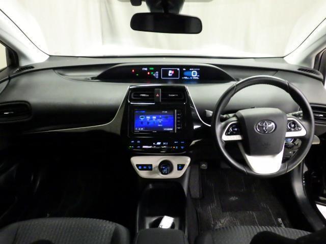 プリウス S 4WD フルセグ メモリーナビ バックカメラ 衝突被害軽減システム ETC LEDヘッドランプ(7枚目)