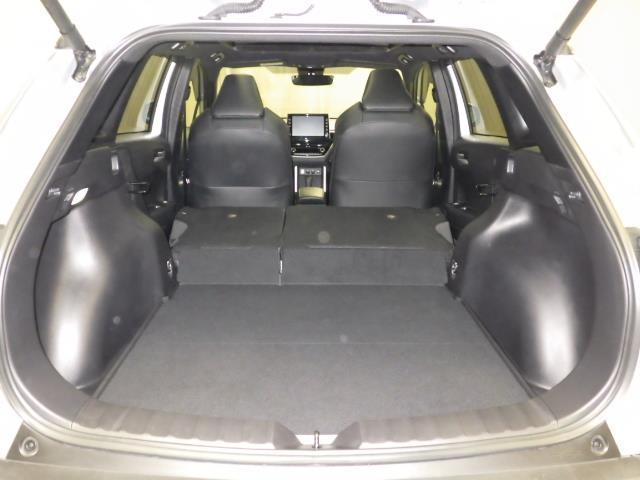 カローラクロス ハイブリッド　Ｚ　サンルーフ　４ＷＤ　フルセグ　バックカメラ　衝突被害軽減システム　ＥＴＣ　ＬＥＤヘッドランプ（26枚目）