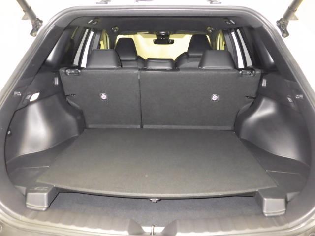 カローラクロス ハイブリッド　Ｚ　４ＷＤ　フルセグ　バックカメラ　衝突被害軽減システム　ＥＴＣ　ＬＥＤヘッドランプ（25枚目）