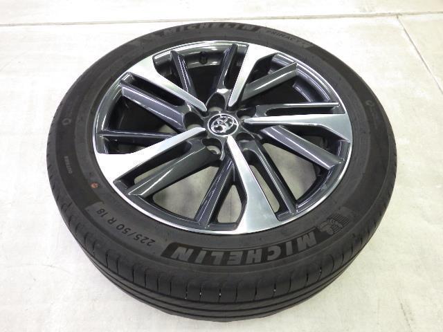 カローラクロス ハイブリッド　Ｚ　４ＷＤ　フルセグ　バックカメラ　衝突被害軽減システム　ＥＴＣ　ＬＥＤヘッドランプ（31枚目）