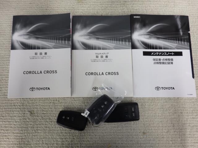 カローラクロス ハイブリッド　Ｚ　４ＷＤ　フルセグ　バックカメラ　衝突被害軽減システム　ＥＴＣ　ＬＥＤヘッドランプ（32枚目）