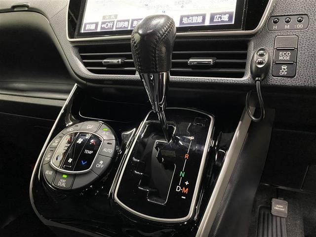 ヴォクシー ZS 煌 4WD フルセグ メモリーナビ DVD再生 ミュージックプレイヤー接続可 後席モニター バックカメラ 衝突被害軽減システム ETC ドラレコ 両側電動スライド LEDヘッドランプ 乗車定員8人(8枚目)