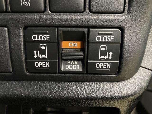 ヴォクシー ZS 煌 4WD フルセグ メモリーナビ DVD再生 ミュージックプレイヤー接続可 後席モニター バックカメラ 衝突被害軽減システム ETC ドラレコ 両側電動スライド LEDヘッドランプ 乗車定員8人(10枚目)