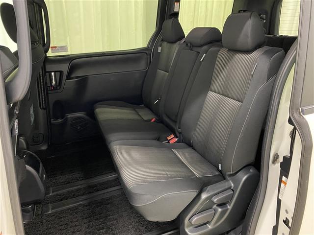 ヴォクシー ZS 煌 4WD フルセグ メモリーナビ DVD再生 ミュージックプレイヤー接続可 後席モニター バックカメラ 衝突被害軽減システム ETC ドラレコ 両側電動スライド LEDヘッドランプ 乗車定員8人(21枚目)