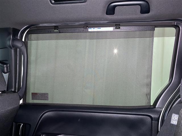 ヴォクシー ZS 煌 4WD フルセグ メモリーナビ DVD再生 ミュージックプレイヤー接続可 後席モニター バックカメラ 衝突被害軽減システム ETC ドラレコ 両側電動スライド LEDヘッドランプ 乗車定員8人(24枚目)