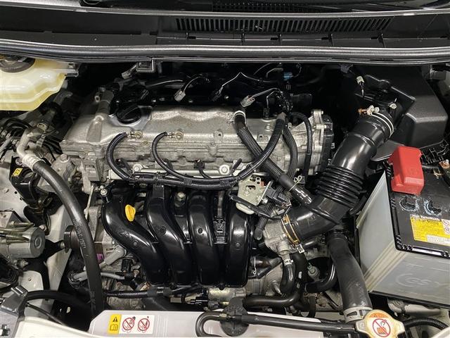 ヴォクシー ZS 煌 4WD フルセグ メモリーナビ DVD再生 ミュージックプレイヤー接続可 後席モニター バックカメラ 衝突被害軽減システム ETC ドラレコ 両側電動スライド LEDヘッドランプ 乗車定員8人(27枚目)