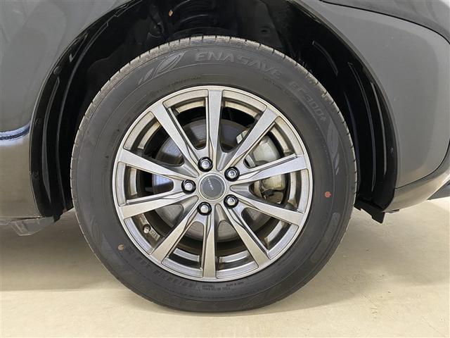 シエンタ ハイブリッドZ 4WD フルセグ メモリーナビ ミュージックプレイヤー接続可 バックカメラ 衝突被害軽減システム ETC 両側電動スライド LEDヘッドランプ ウオークスルー 乗車定員7人 3列シート ワンオーナー(26枚目)