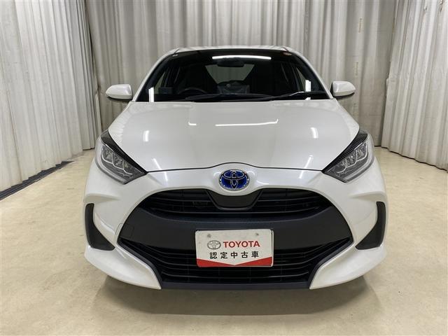 ヤリス ハイブリッドＧ　４ＷＤ　フルセグ　ミュージックプレイヤー接続可　バックカメラ　衝突被害軽減システム　ＥＴＣ　ＬＥＤヘッドランプ　ワンオーナー（25枚目）