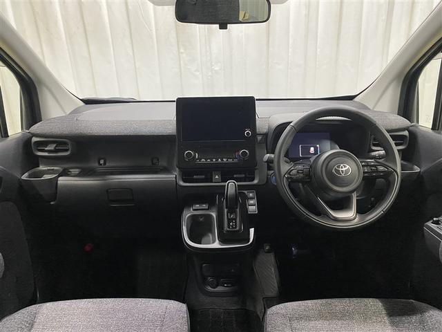 シエンタ ハイブリッドZ 4WD DVD再生 ミュージックプレイヤー接続可 バックカメラ 衝突被害軽減システム ETC 両側電動スライド LEDヘッドランプ ウオークスルー 乗車定員7人 3列シート ワンオーナー(2枚目)