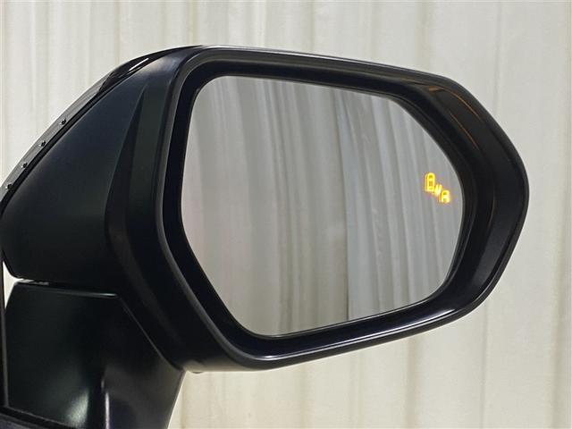 シエンタ ハイブリッドZ 4WD DVD再生 ミュージックプレイヤー接続可 バックカメラ 衝突被害軽減システム ETC 両側電動スライド LEDヘッドランプ ウオークスルー 乗車定員7人 3列シート ワンオーナー(10枚目)