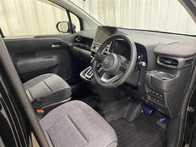 シエンタ ハイブリッドZ 4WD DVD再生 ミュージックプレイヤー接続可 バックカメラ 衝突被害軽減システム ETC 両側電動スライド LEDヘッドランプ ウオークスルー 乗車定員7人 3列シート ワンオーナー(19枚目)