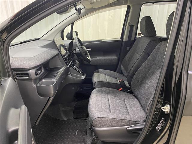 シエンタ ハイブリッドZ 4WD DVD再生 ミュージックプレイヤー接続可 バックカメラ 衝突被害軽減システム ETC 両側電動スライド LEDヘッドランプ ウオークスルー 乗車定員7人 3列シート ワンオーナー(21枚目)