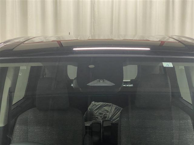 シエンタ ハイブリッドZ 4WD DVD再生 ミュージックプレイヤー接続可 バックカメラ 衝突被害軽減システム ETC 両側電動スライド LEDヘッドランプ ウオークスルー 乗車定員7人 3列シート ワンオーナー(26枚目)