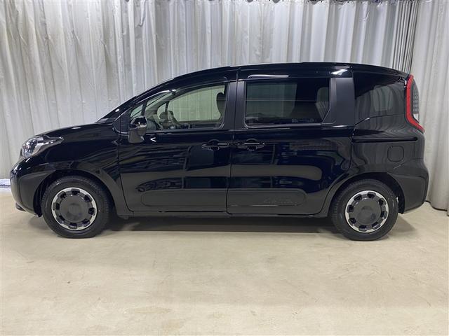 シエンタ ハイブリッドZ 4WD DVD再生 ミュージックプレイヤー接続可 バックカメラ 衝突被害軽減システム ETC 両側電動スライド LEDヘッドランプ ウオークスルー 乗車定員7人 3列シート ワンオーナー(33枚目)