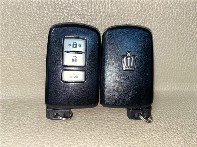 クラウンハイブリッド アスリートS Four 4WD フルセグ メモリーナビ DVD再生 ミュージックプレイヤー接続可 バックカメラ 衝突被害軽減システム ETC LEDヘッドランプ ワンオーナー(15枚目)