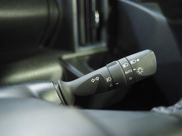 タント カスタムRS 4WD 両側パワースライドドア スマートアシスト LEDヘッドライト オートライト スマホ連携ディスプレイオーディオ バックモニター 運転席助手席シートヒーター 前後コーナーセンサー アルミホイール(31枚目)