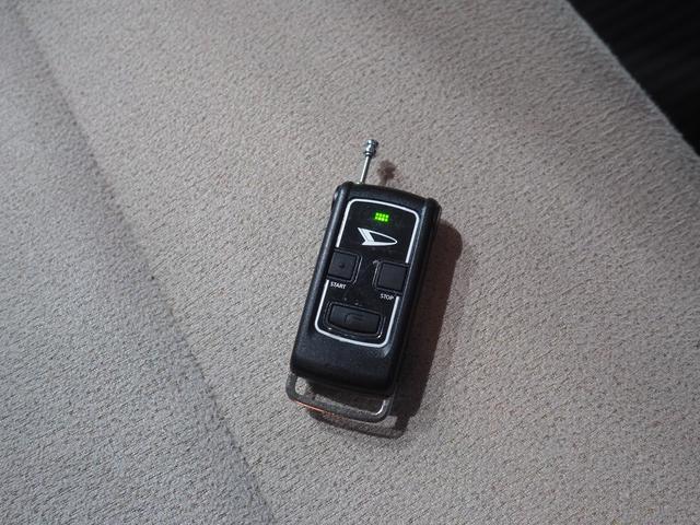 ムーヴキャンバス GメイクアップVS SAIII 4WD 両側パワースライドドア LEDヘッドライト オートライト DVDオーディオ パノラマモニター リモコンエンジンスターター オートエアコン 運転席シートヒーター キーフリーシステム(18枚目)